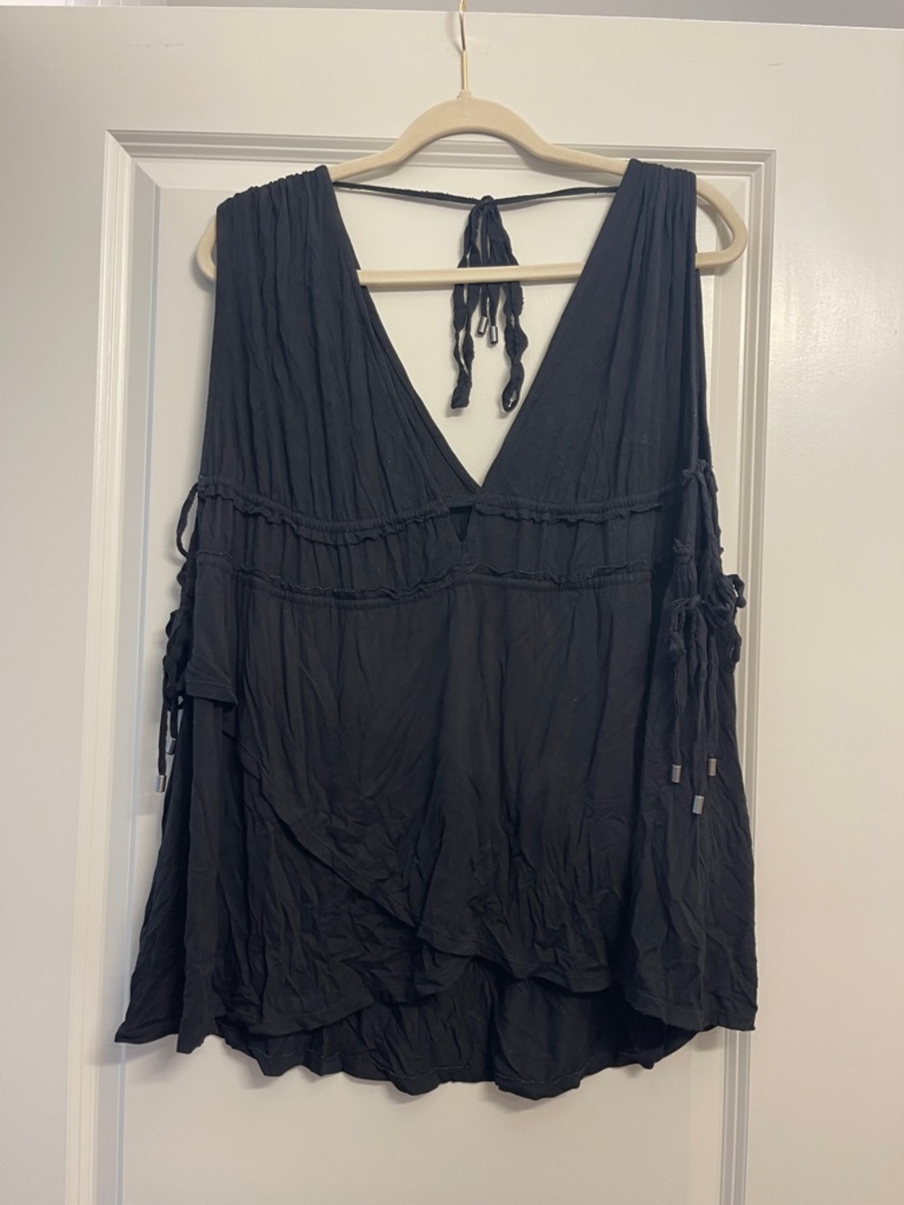 Free People Black Sleeveless V-Neck Boho Tie-Back Top